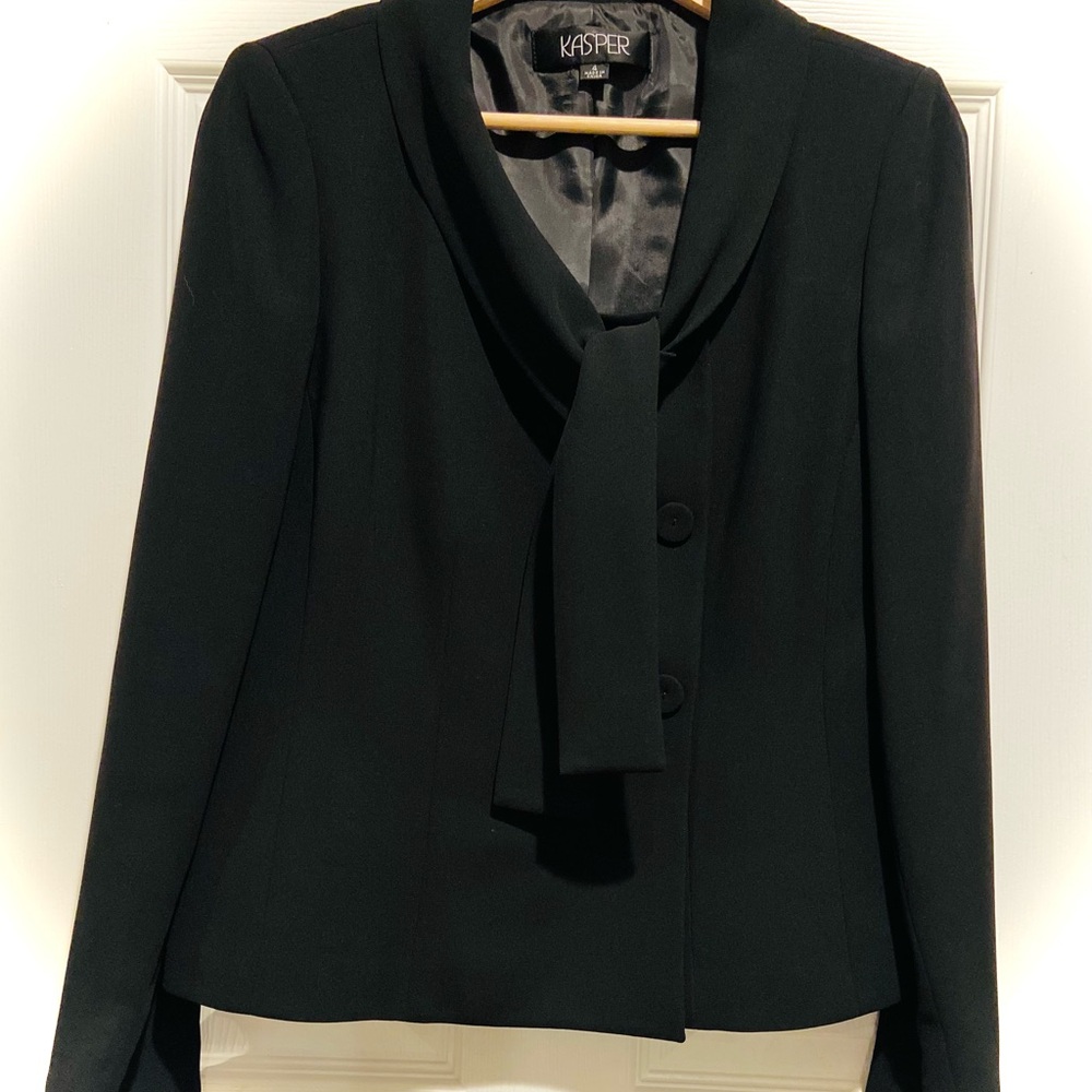Kasper Black Tie-Neck Blazer Jacket